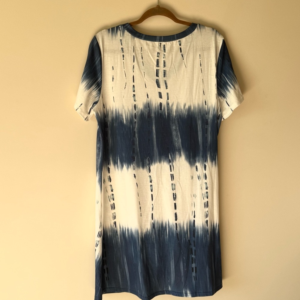 Locryz Women's Twist Knot T Shirt Dress - XL - Blue and White - Picture 8 of 8